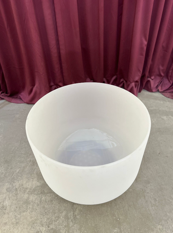 Genesis Junior ~ 30 inch